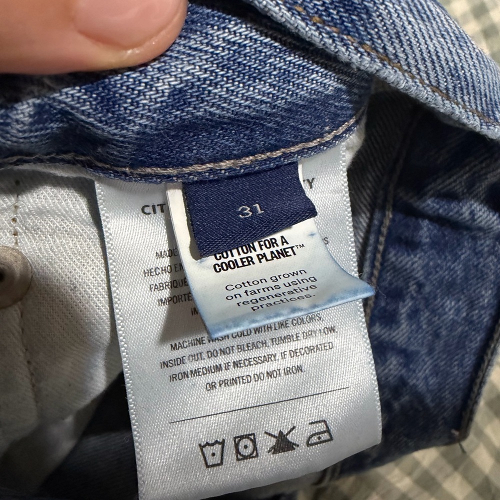 Citizens of Humanity Ayla Distressed Jeans - Picture 6 of 6
